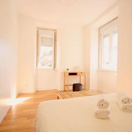 Akicity Anjos Cerulean Apartment
